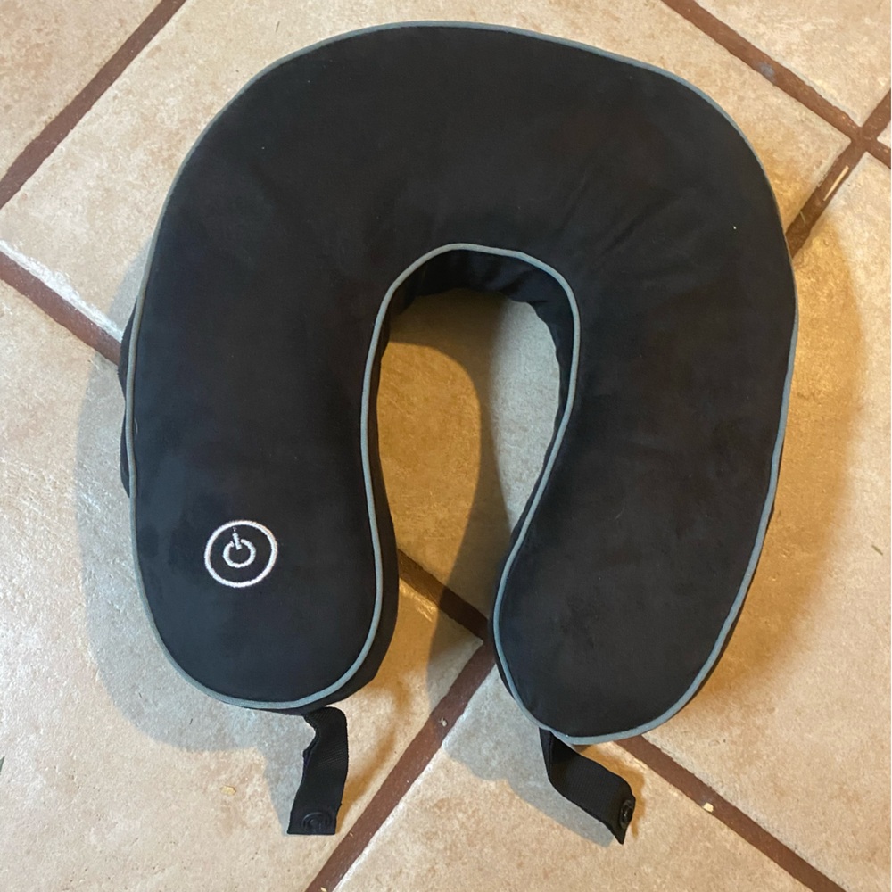Homedics Vibrating Memory Foam Black Travel Neck Pillow with Power Button